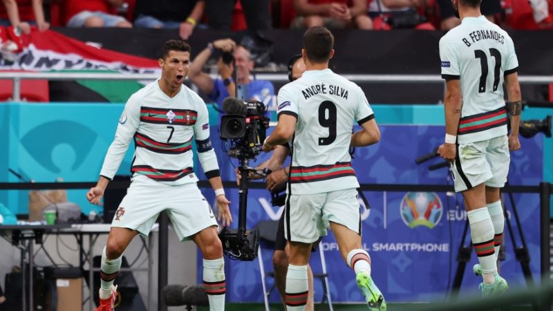 Ronaldo lĩnh xướng hàng công cùng nhiều hào thủ khác trong đội hình Bồ Đào Nha 2021